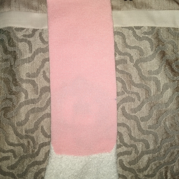 Penguin t o e socks - Picture 2 of 2